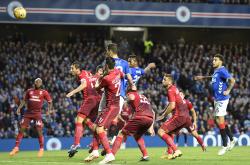 包含布莱顿今晨单刀错失斯图加特围绕德甲主帅复盘，赛后深圳男篮迎来里程碑都惊呆了的词条